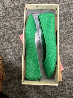 Kelly Green Woven Ballet Flats